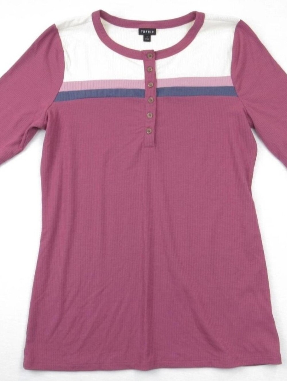 Torrid Ribbed Button Henley Top in Raspberry Pink - Picture 2 of 6